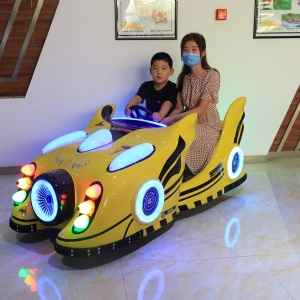 蝙蝠戰(zhàn)車(chē)